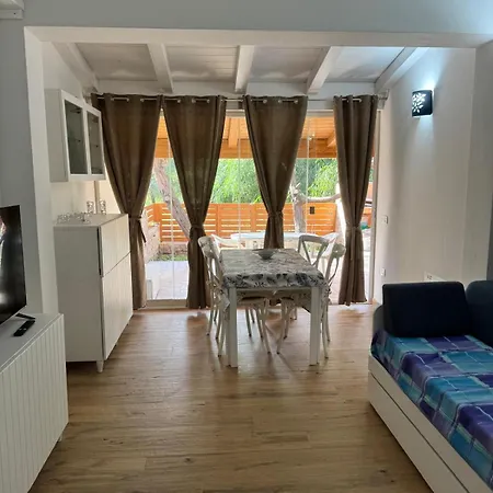 Blue Maisonette Badesi